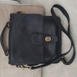 Coach vintage black leather station bag